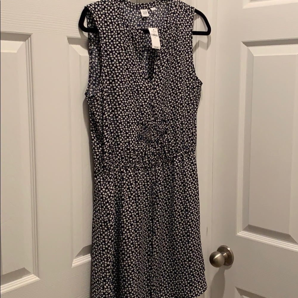 Blue and white flower dress with drawstring